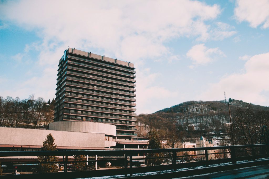 karlovy vary hotel termal